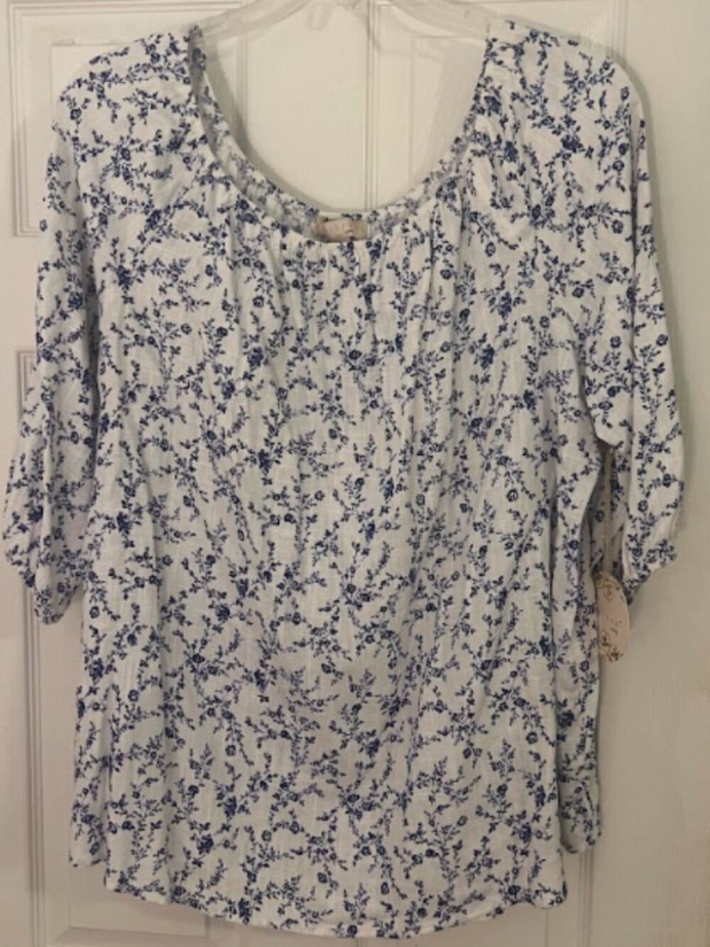 MISIA Curvy Top NWT Linen Blend Blue and White floral Peasant Blouse BOHO 3X